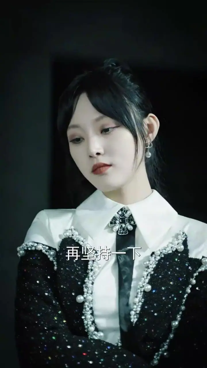 《我和闺蜜反目成仇》：塑料姐妹花的爱恨情仇，狗血剧情下的真心告白