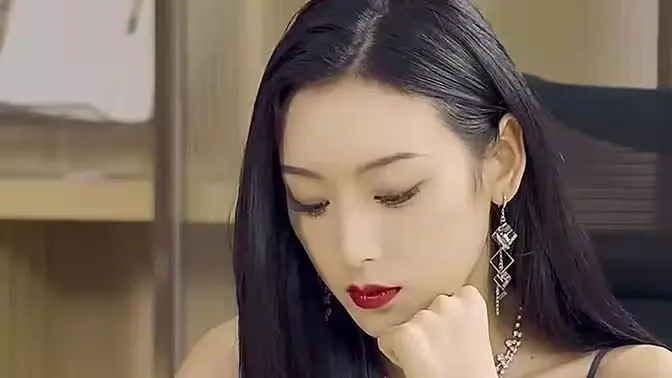 《爷不当赘婿，前妻破防了》：年度最爽逆袭？看真男人如何打脸前妻，重塑自我！